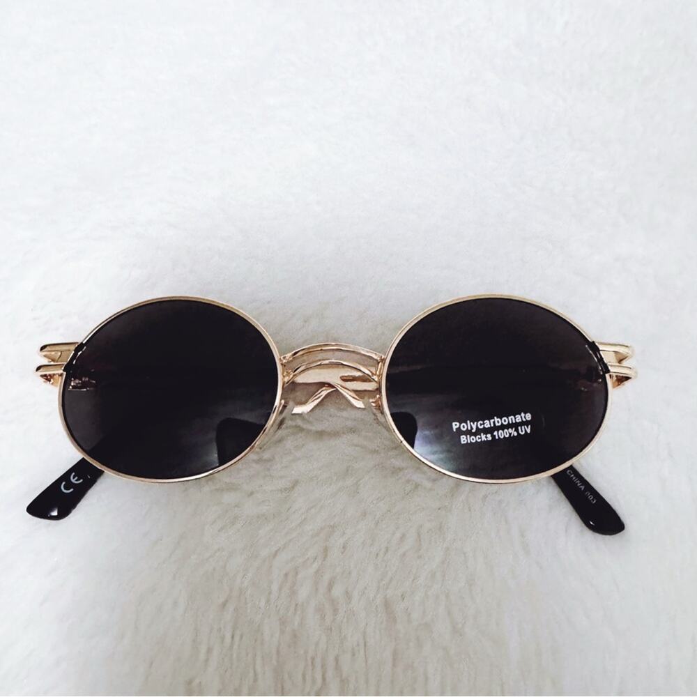 Brandon Black with Gold Rim Round Sunglasses - Picture 2 of 13